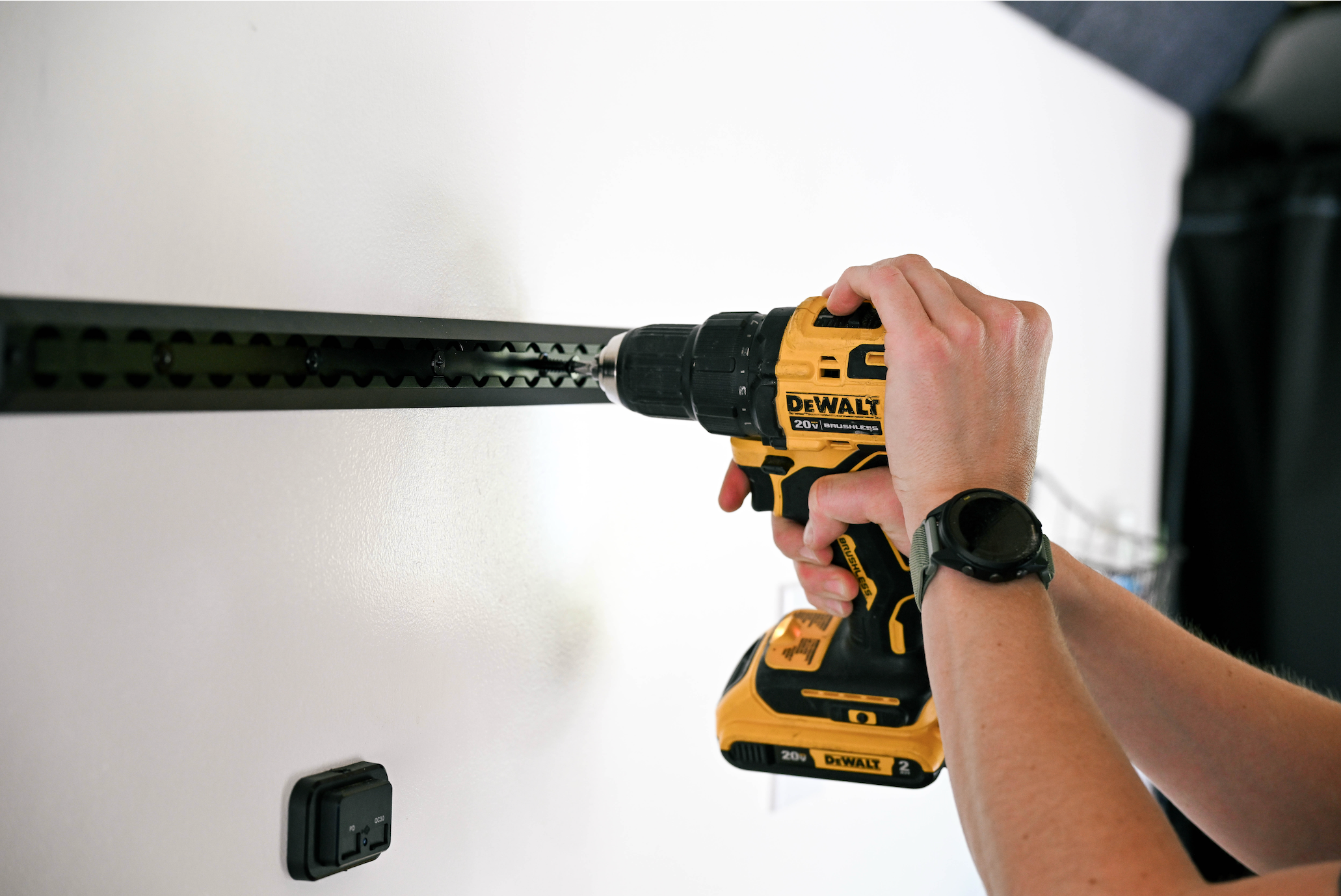 Install L-Track in 15 Minutes or Less