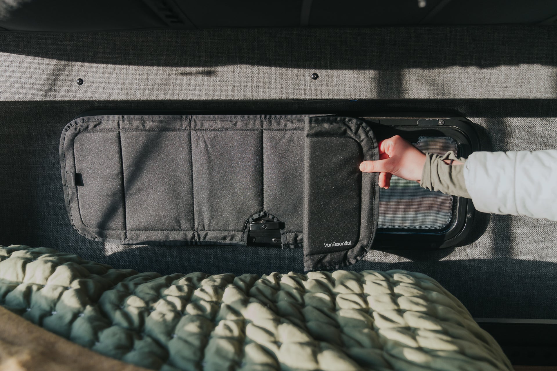 Bunk Window Cover - CRL