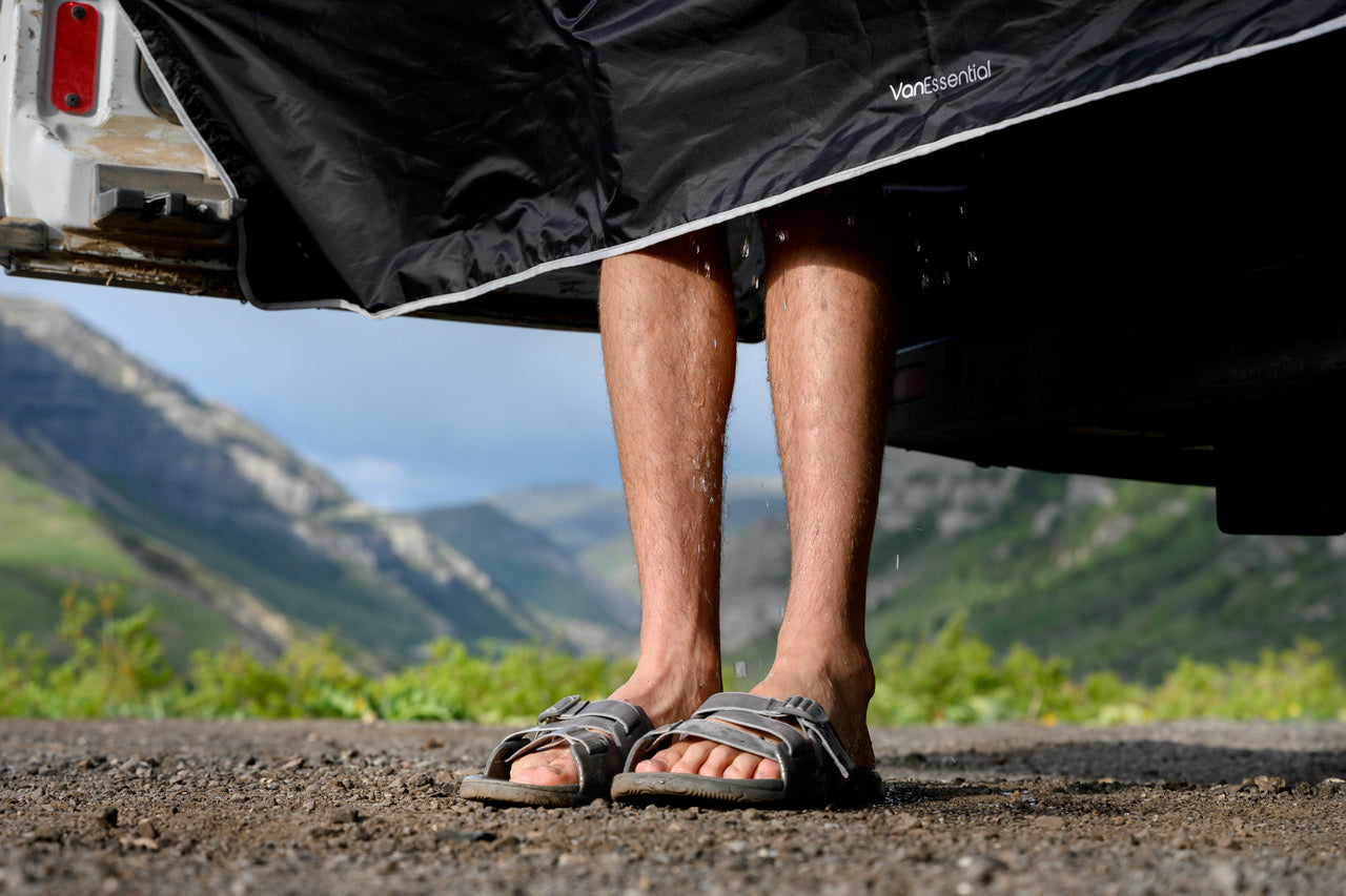 Rear Door Shower Bundle