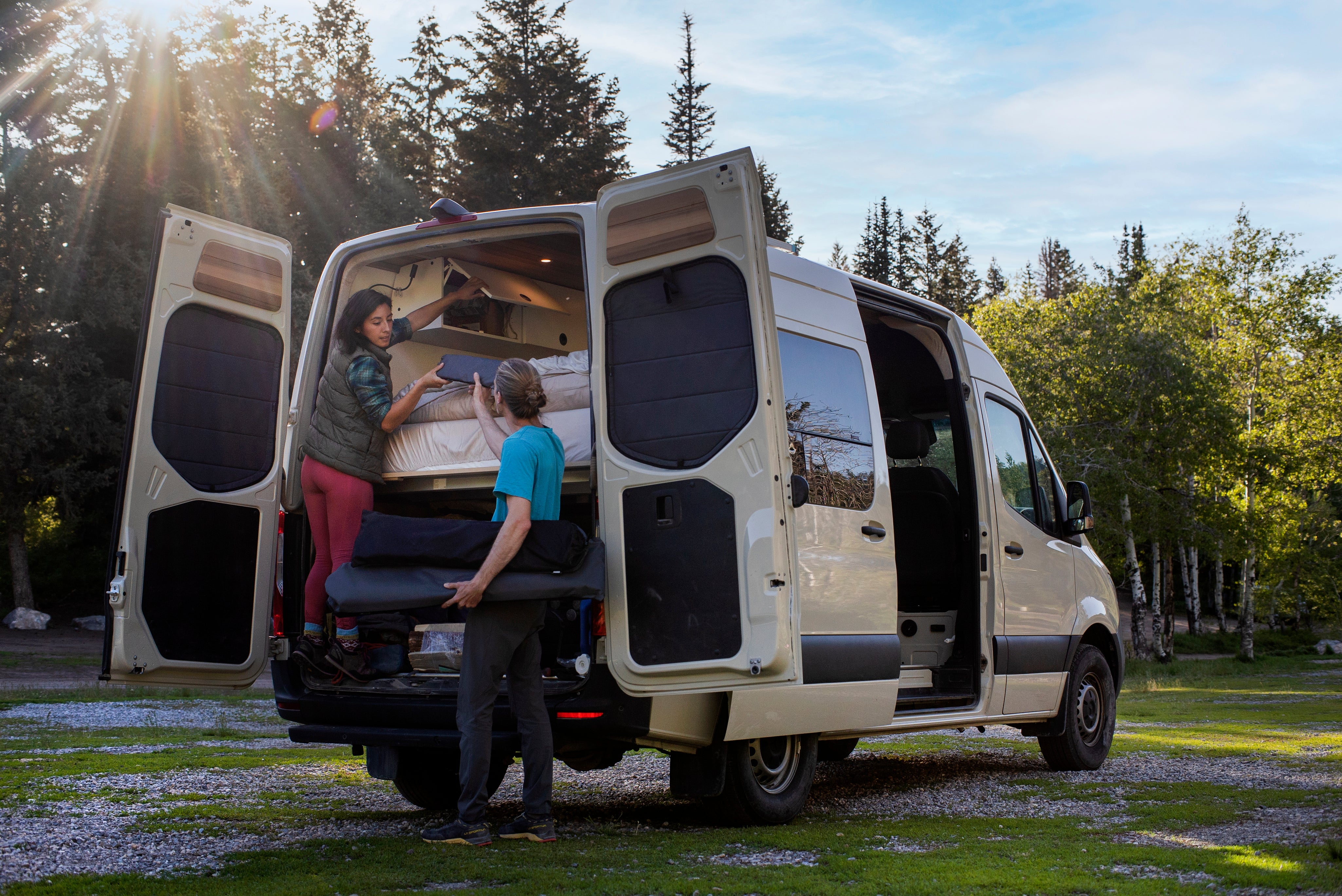 Mercedes Sprinter Stealth Crew Window Bundle