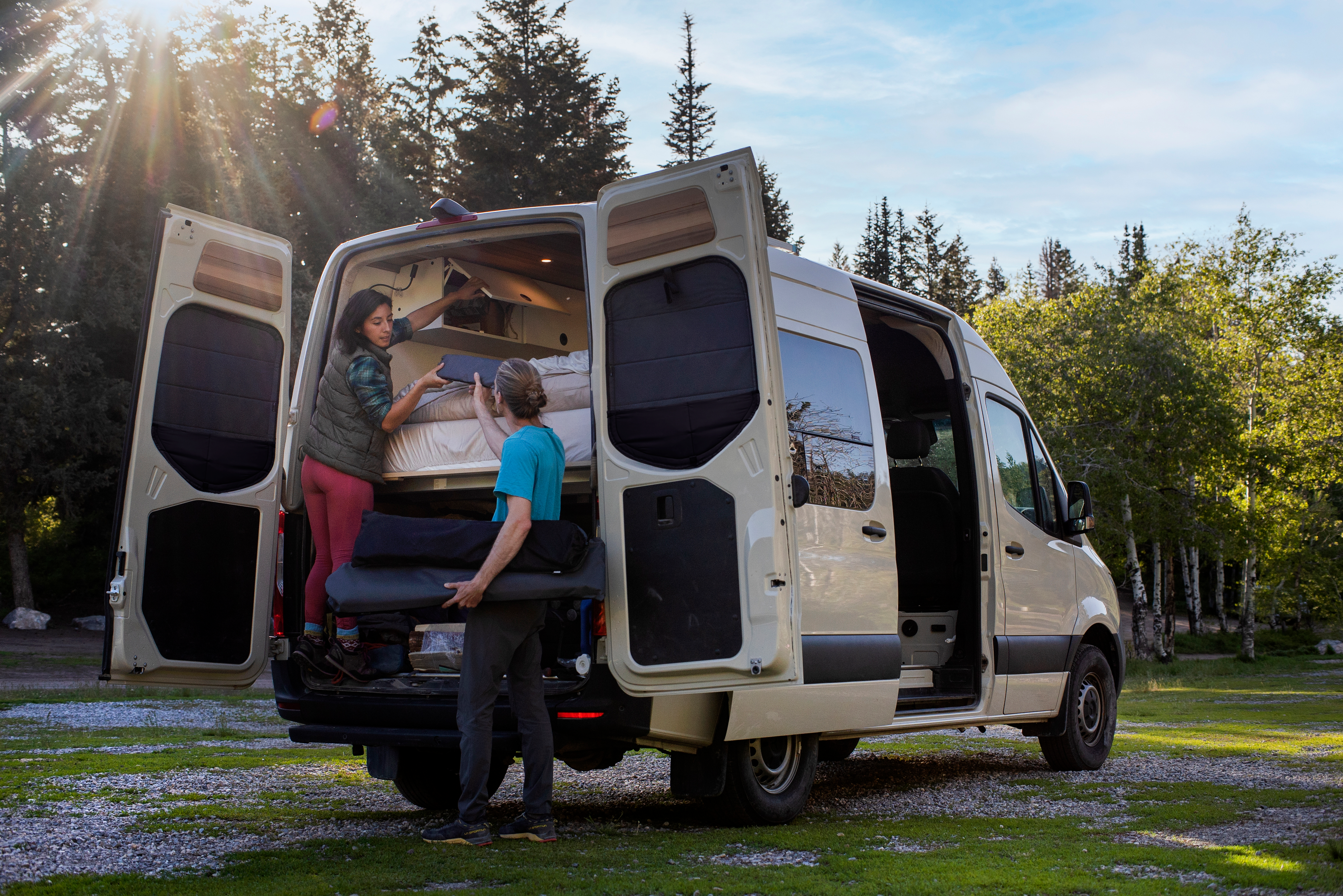 Mercedes Sprinter Stealth Crew Window Bundle